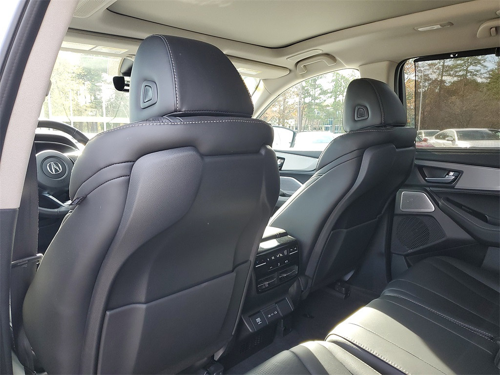 image-10 2025 Acura MDX