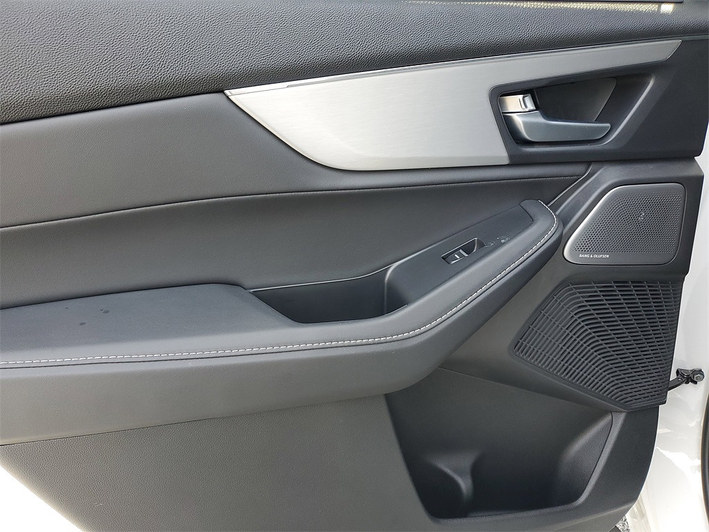 image-14 2025 Acura MDX