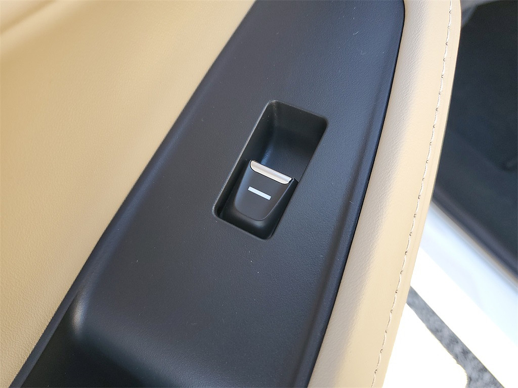 image-15 2026 Acura MDX