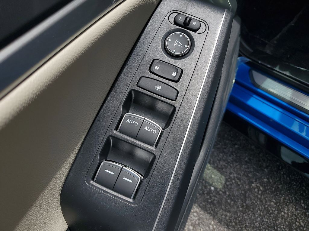 slide-image