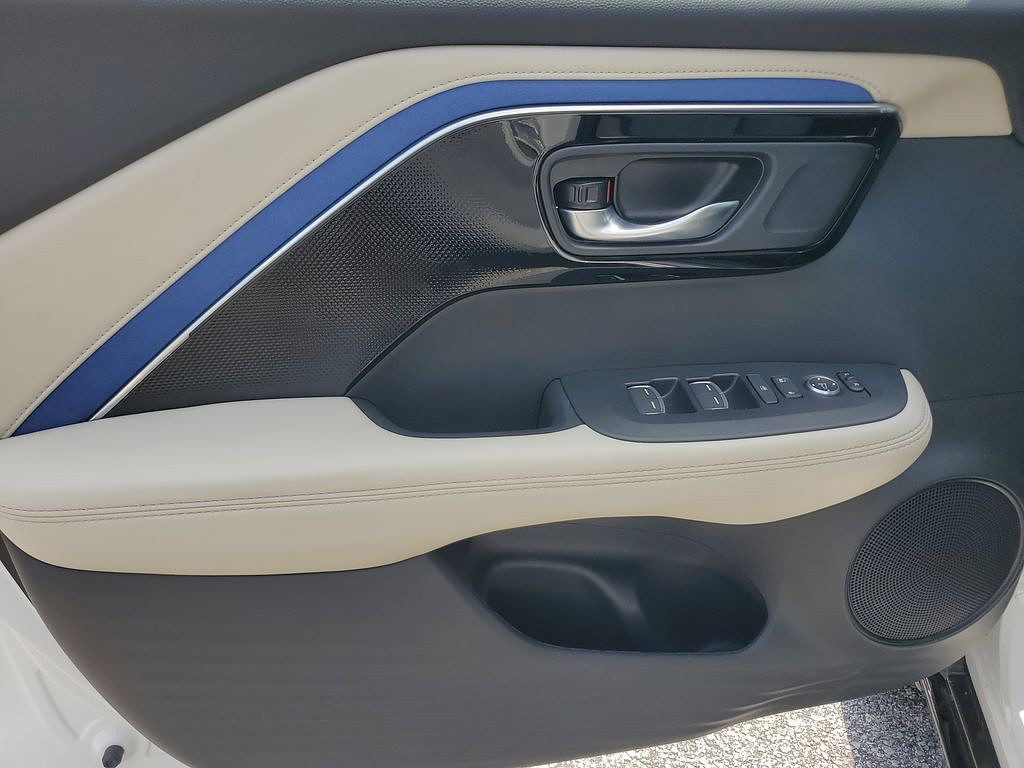 slide-image