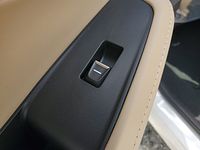 light-box-slides