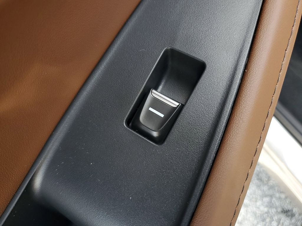 slide-image
