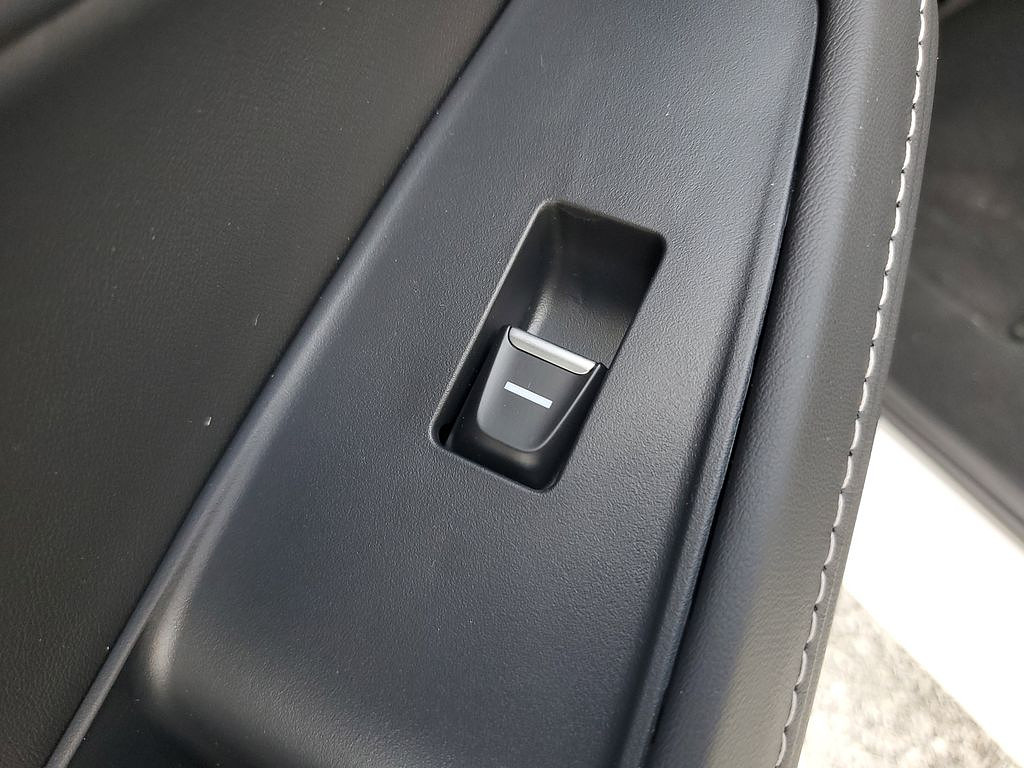 slide-image