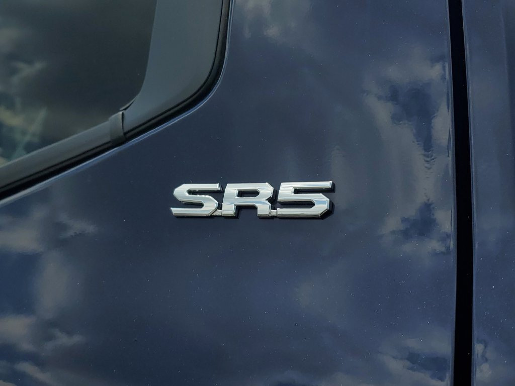 slide-image