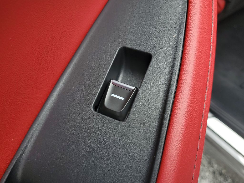 slide-image