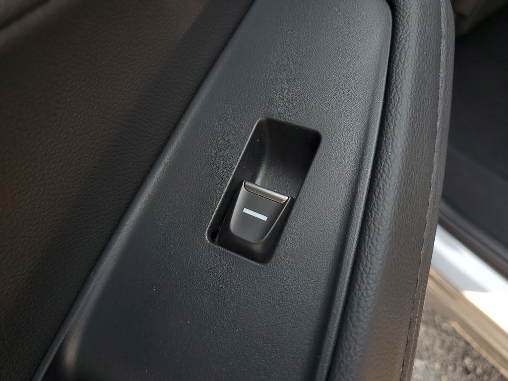 slide-image