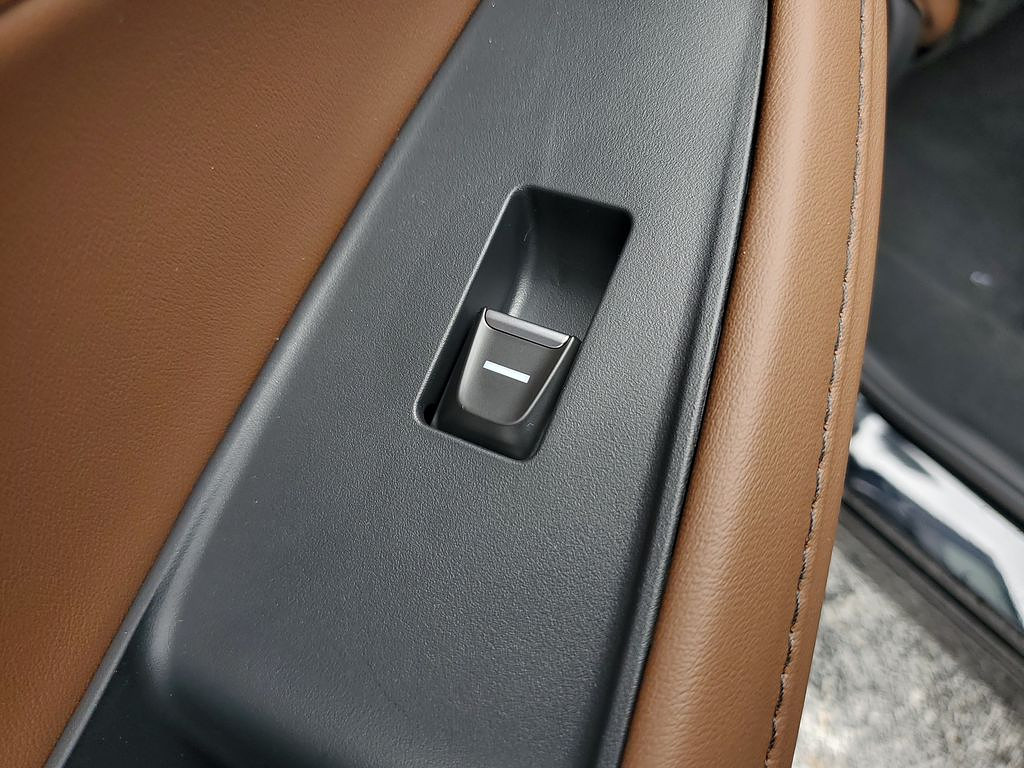 slide-image
