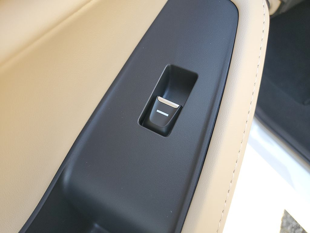 slide-image