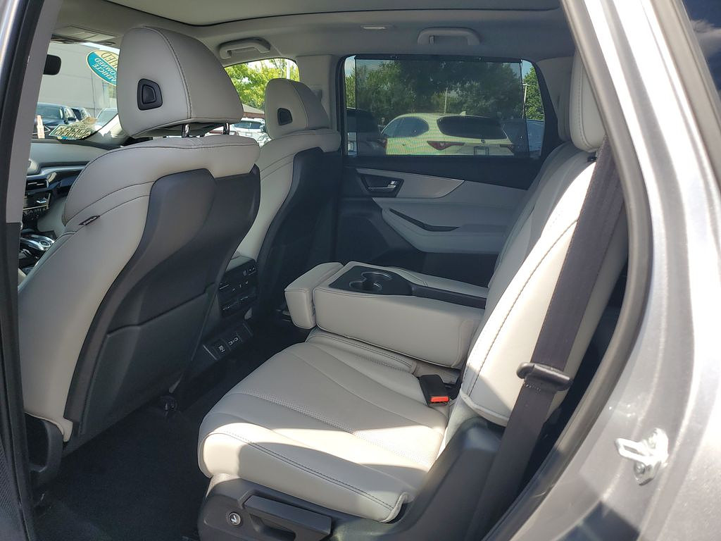 image-11 2024 Acura MDX