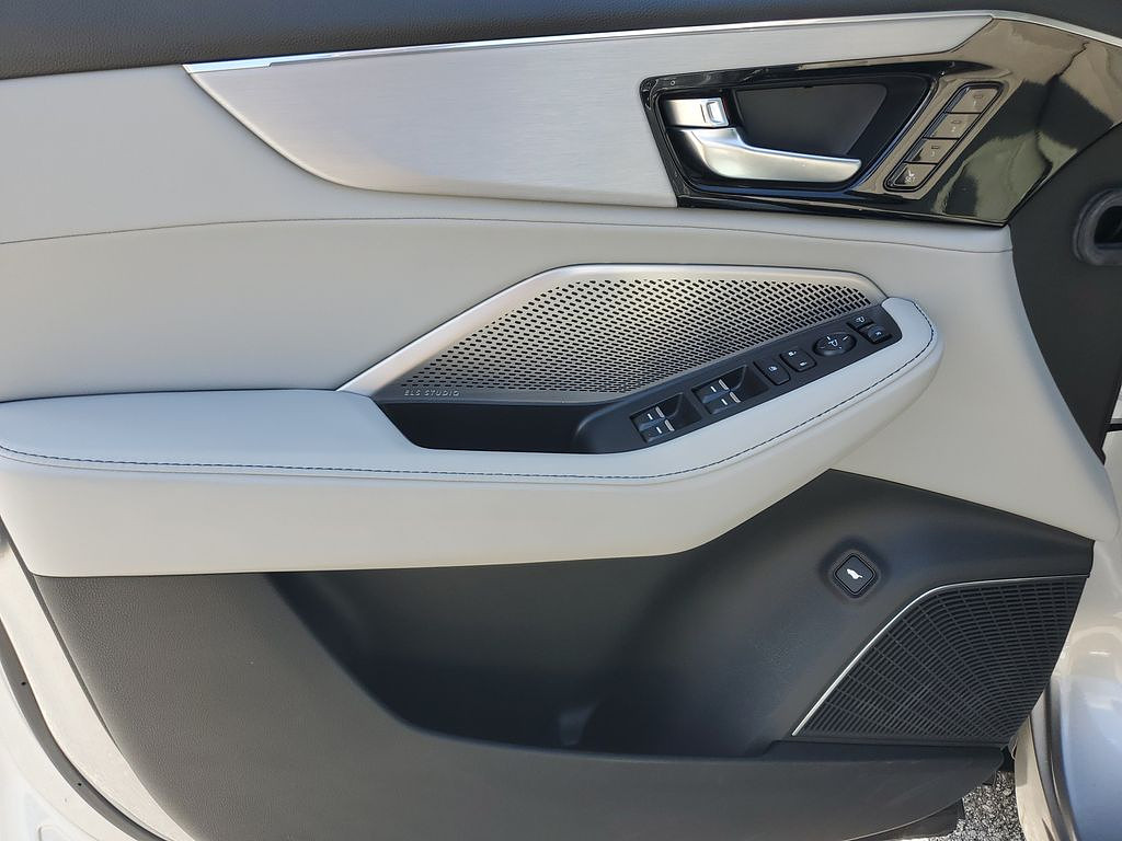 image-17 2024 Acura MDX