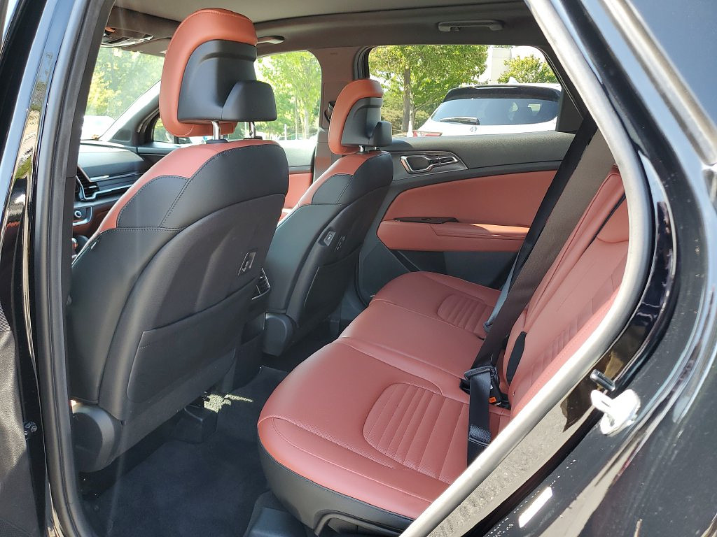 image-12 2023 Kia Sportage