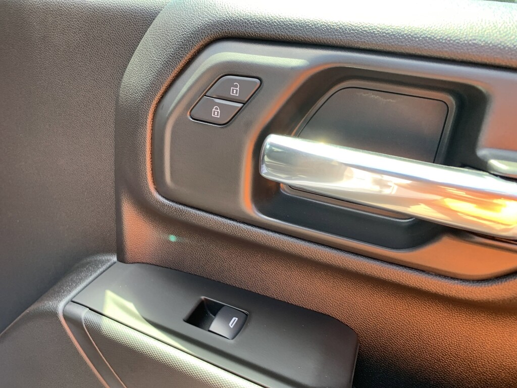 slide-image