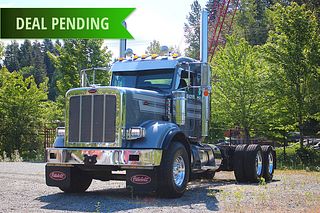 2022 Peterbilt 367HH Tandem Axle Day Cab