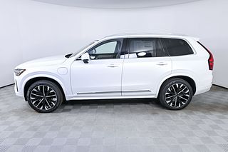 Thumbnail - 2026 Volvo XC90 Plug-In Hybrid