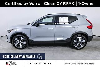 Thumbnail - 2026 Volvo XC40