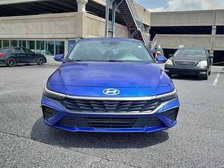 Thumbnail - 2024 Hyundai Elantra