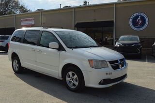 2011 Dodge Grand Caravan Crew's photo