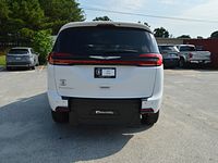2025 Chrysler Pacifica Select - Photo 11