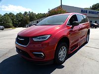 2025 Chrysler Pacifica Select - Photo 30