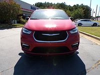 2025 Chrysler Pacifica Select - Photo 31