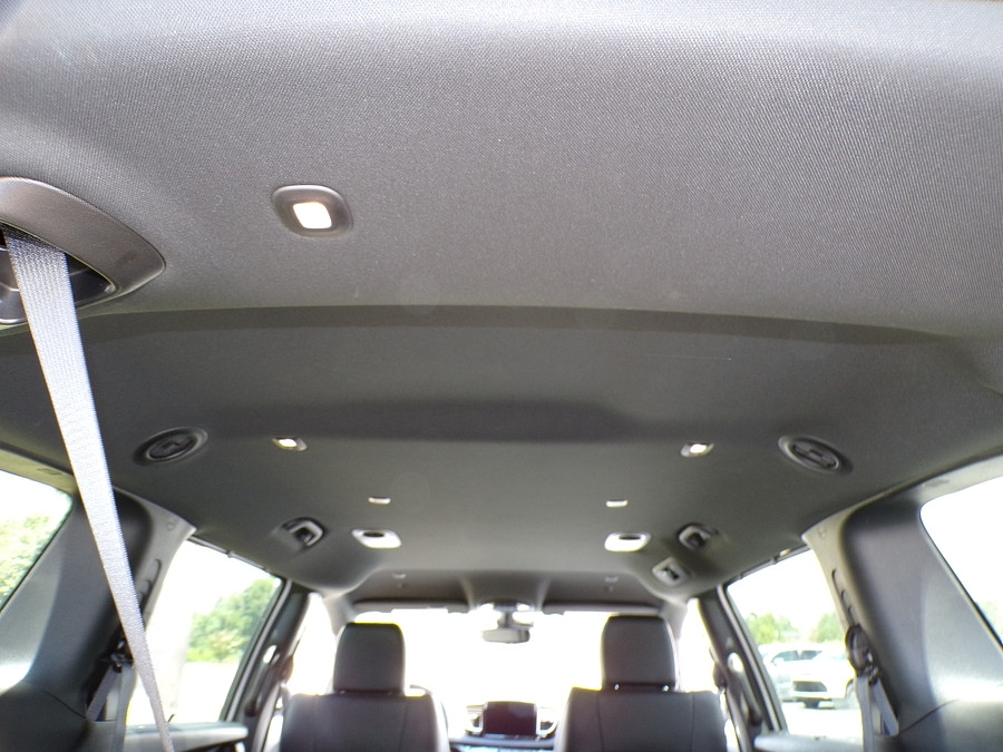 2025 Chrysler Pacifica Select - Photo 22