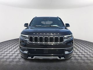 Thumbnail - 2023 Jeep Wagoneer