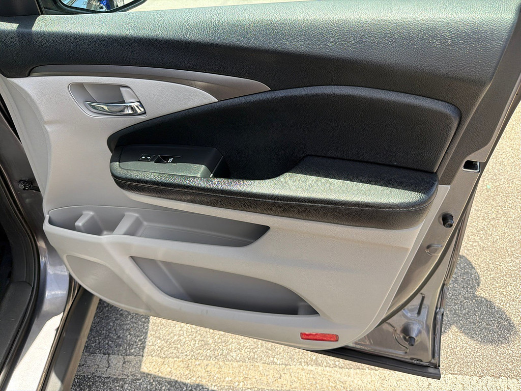 slide-image