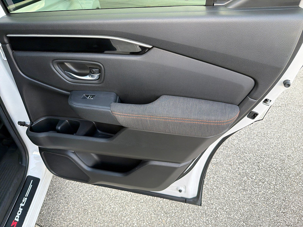 slide-image