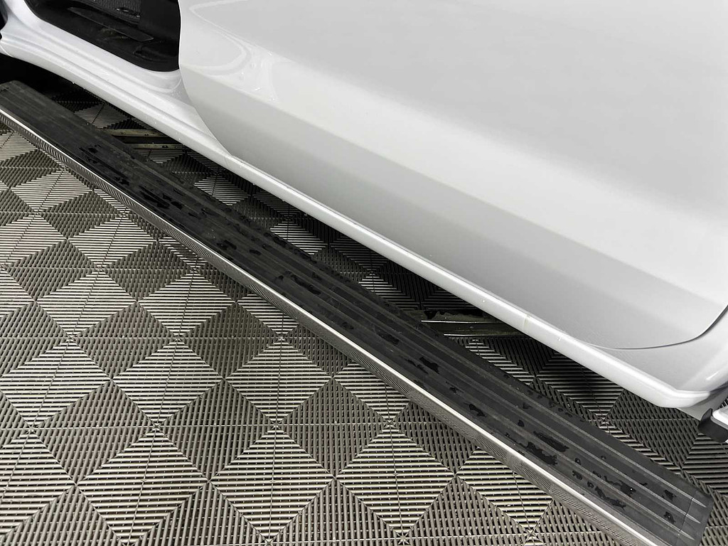 slide-image