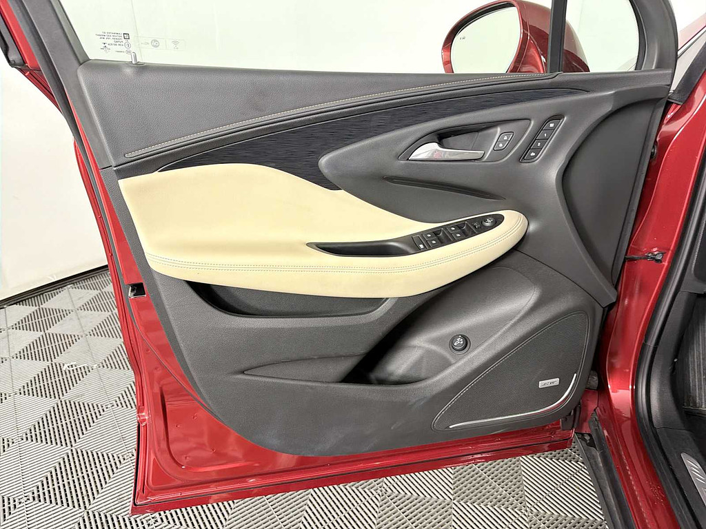 slide-image
