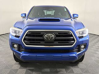 Thumbnail - 2018 Toyota Tacoma