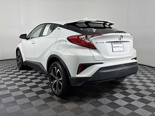 Thumbnail - 2021 Toyota C-HR