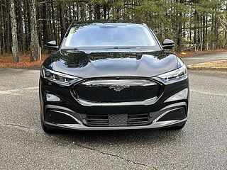 Thumbnail - 2026 Ford Mustang Mach-E