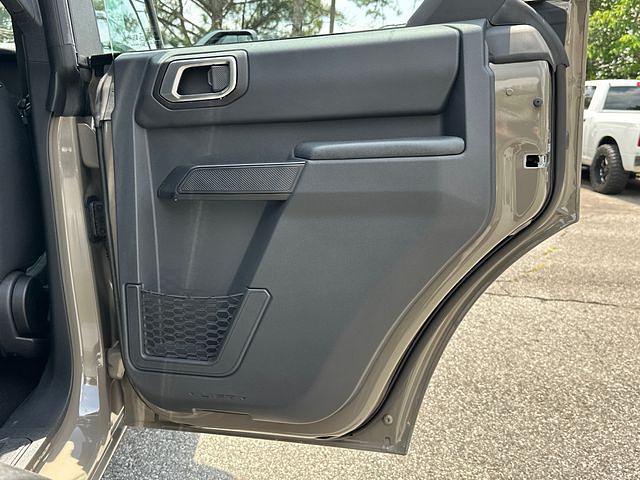 slide-image