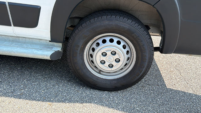 slide-image