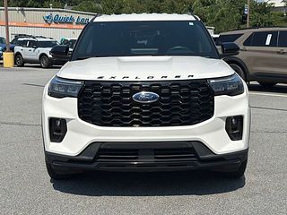 Thumbnail - 2025 Ford Explorer