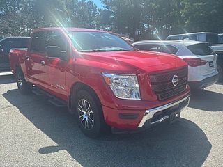Thumbnail - 2021 Nissan Titan