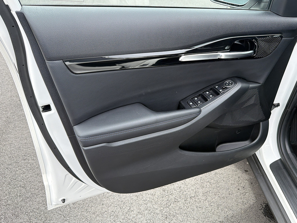 slide-image