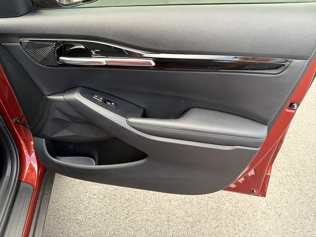 slide-image