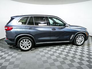 Thumbnail - 2019 BMW X5