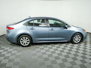 Thumbnail - 2023 Toyota Corolla