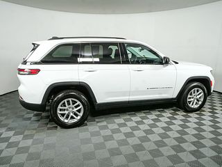Thumbnail - 2023 Jeep Grand Cherokee