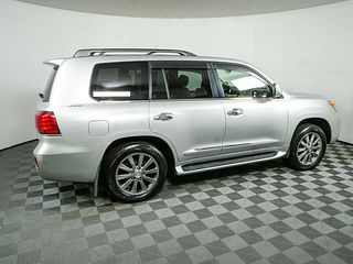 Thumbnail - 2011 Lexus LX 570