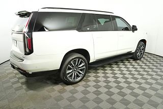Thumbnail - 2021 Cadillac Escalade ESV