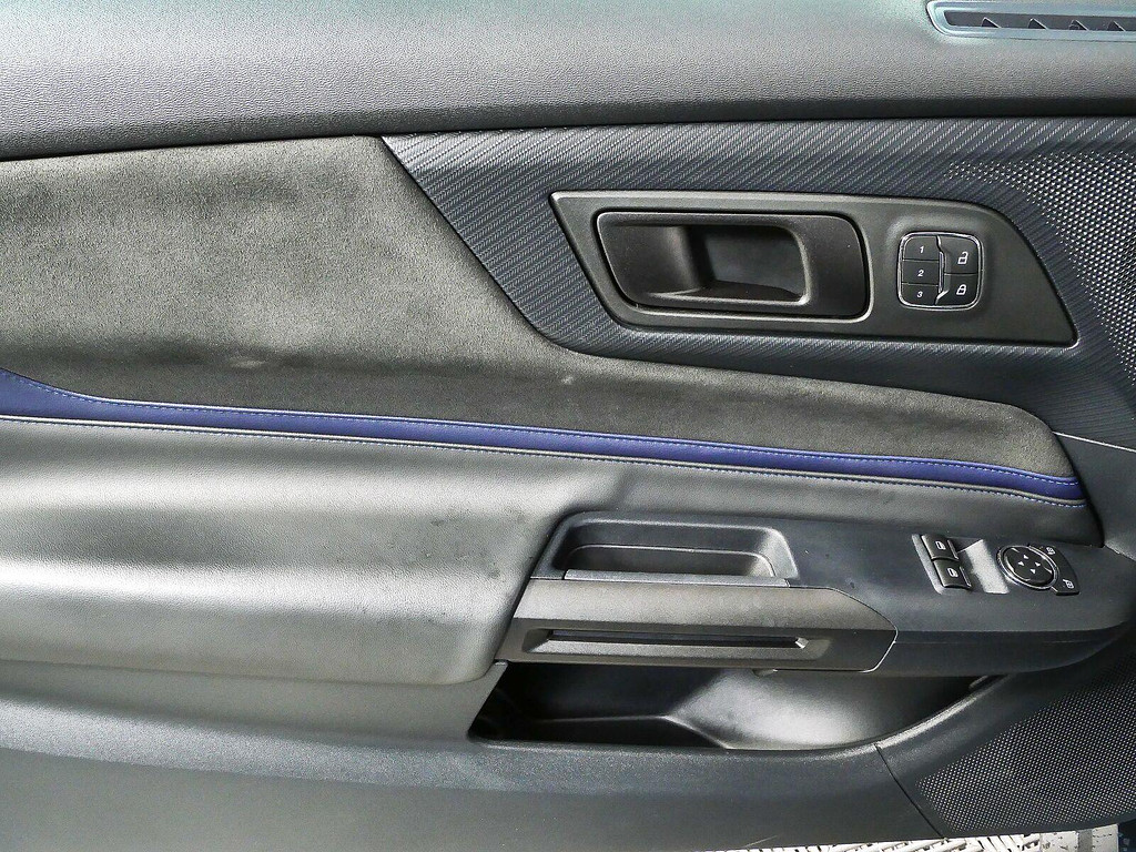 slide-image