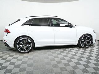 Thumbnail - 2022 Audi RS Q8