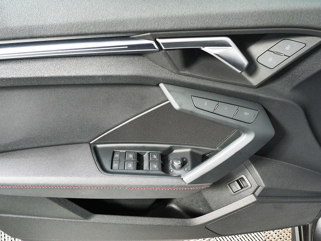 slide-image