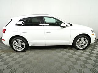 Thumbnail - 2019 Audi Q5