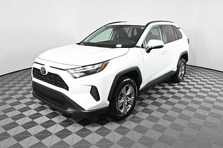 Thumbnail - 2024 Toyota RAV4